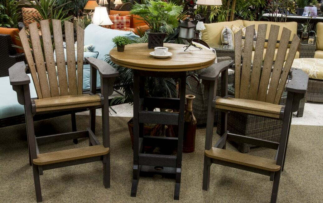 High back Chairs & Table