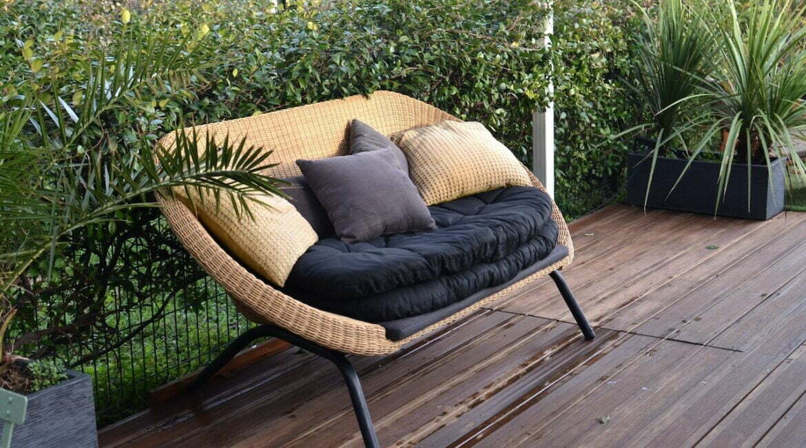 outdoor wicker furniture