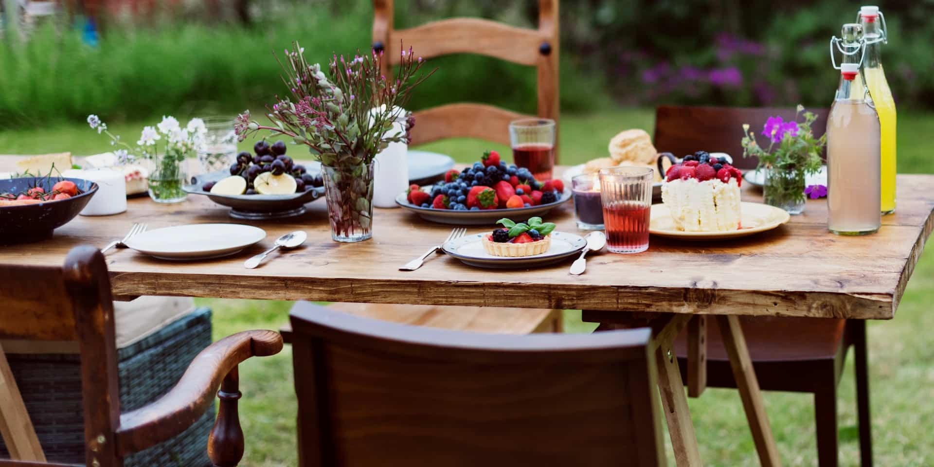 Durable Dining Sets for Melbourne's Rainy Days