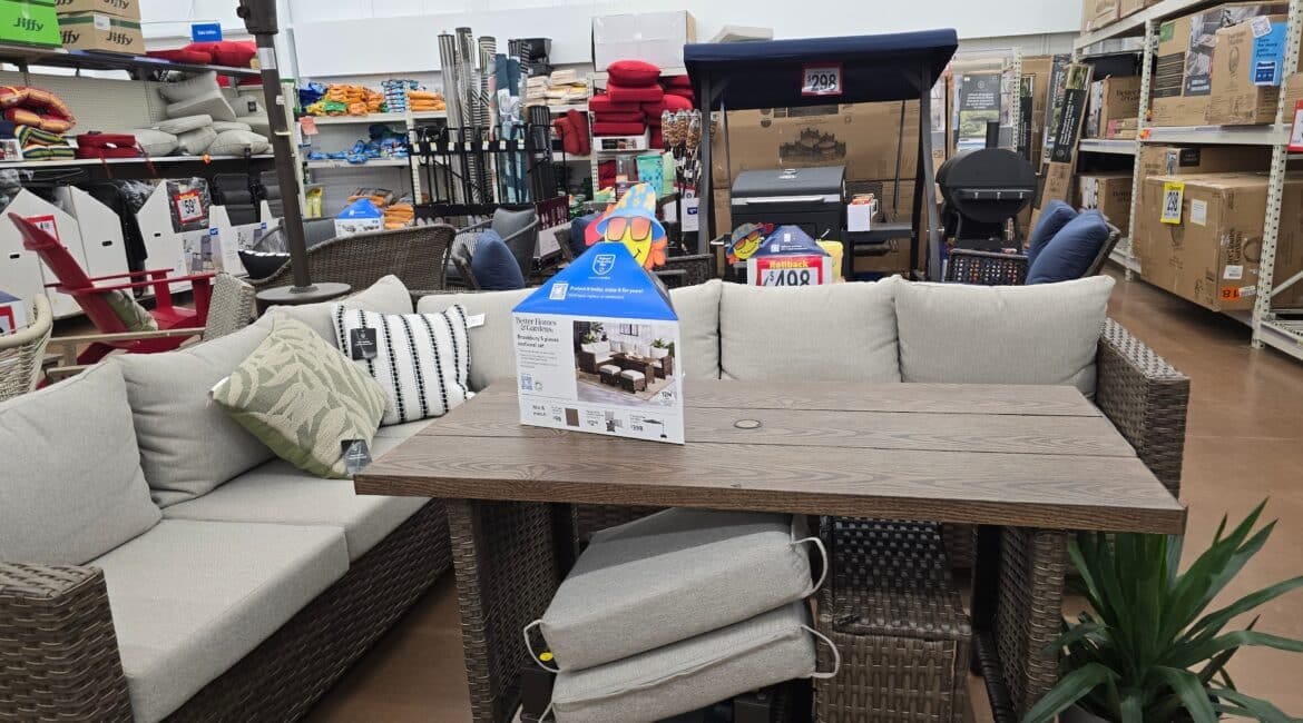 The Benefits of Factory-Direct Pricing on Outdoor Furniture in Atlanta