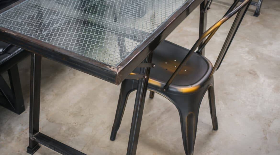 aluminum furniture