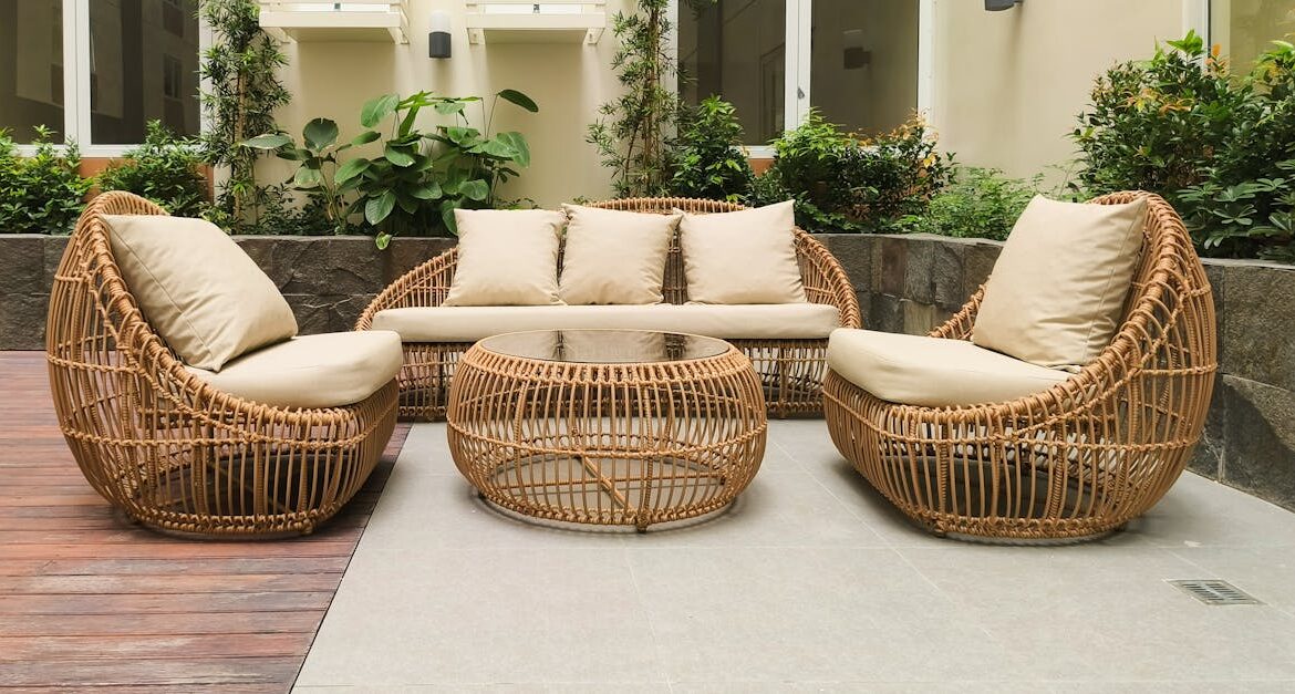Modular outdoor sectional configurations patio