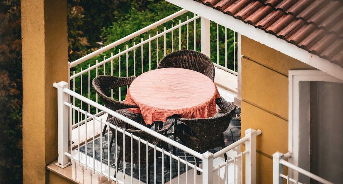 Garden apartment balcony patio florida