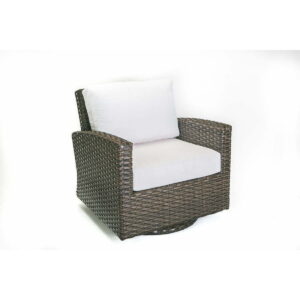 How Much Clearance Does an Outdoor Swivel Chair Need?: Bonita Collection – Oak Swivel Chair 31″ x 32″ x 33″