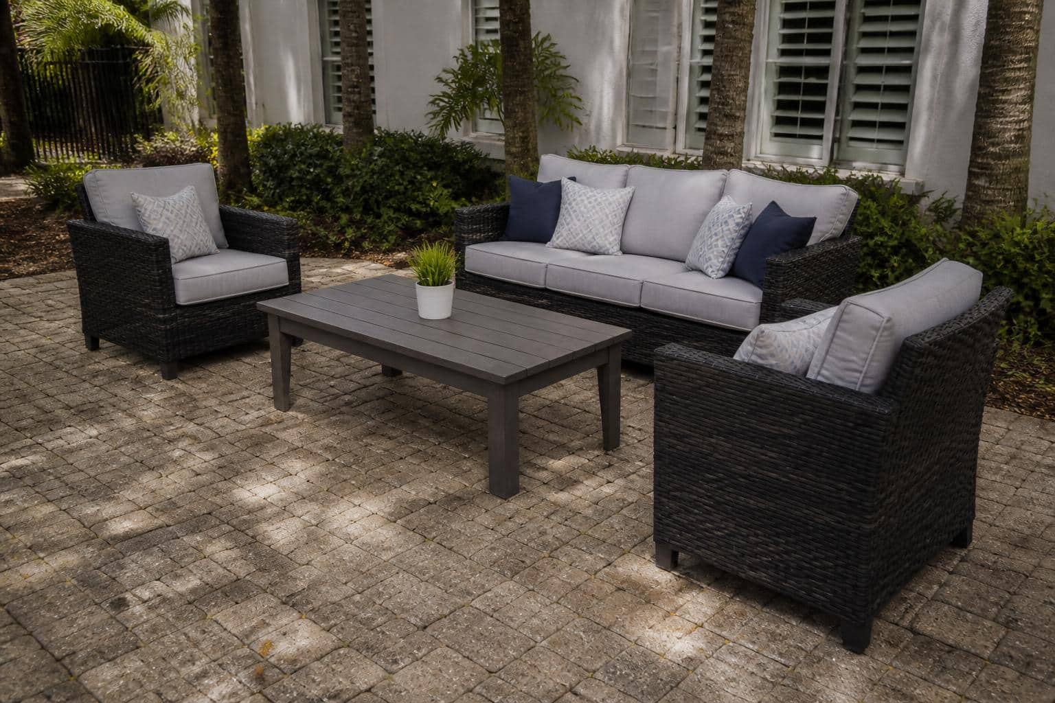 cleaning pollen from a wicker patio set alternate configuration